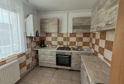Apartament cu 2 camere semidecomandat, mobilat în Hipodrom 1 - 2