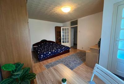 Apartament cu 2 camere decomandat în 1 Mai - 2