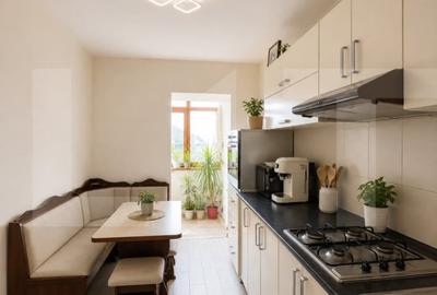 Apartament cu 3 camere decomandat în Central