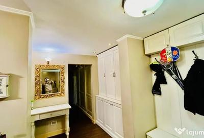 Apartament cu 3 camere decomandat în Dacia