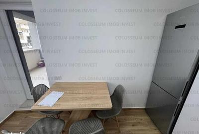 Apartament cu 2 camere decomandat în Tractorul