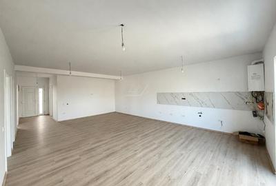 Duplex cu 4 camere cu Canalizare în Moșnița Nouă - 3