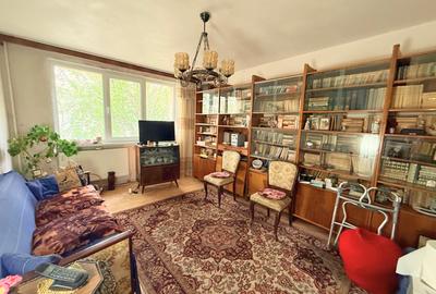 Apartament cu 4 camere decomandat în Brâncoveanu