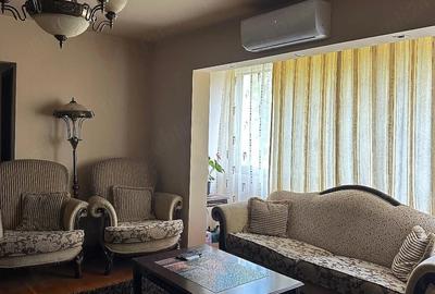 Apartament cu 3 camere decomandat, mobilat în Iosefin