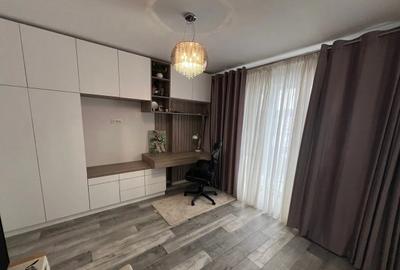 Apartament cu 3 camere decomandat, mobilat în Theodor Pallady