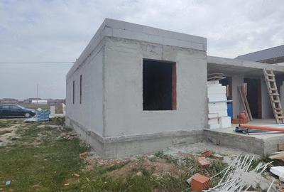 Casă cu Teren 500 Mp în Cihei - 4