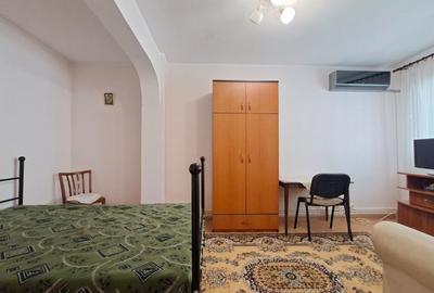 Garsonieră decomandată, mobilată în Faleză - 2