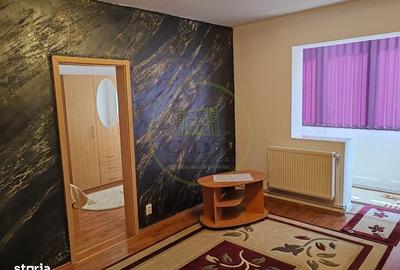 Apartament cu 3 camere semidecomandat în Șelimbăr