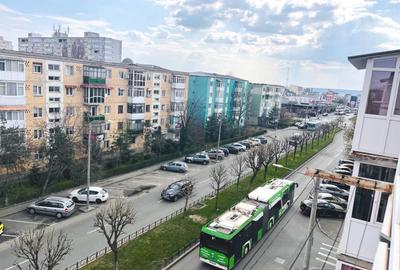 Apartament cu 4 camere decomandat, mobilat în Craiovița Nouă - 12
