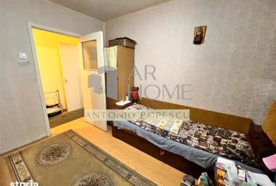 Apartament cu 3 camere semidecomandat în Vest - 11