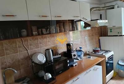 Apartament cu 3 camere decomandat, mobilat în Zorilor - 4
