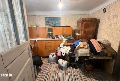Casă cu 3 camere în Uiești