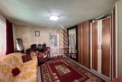 Casă individuală cu 2 camere cu Canalizare în Crișcior - 8