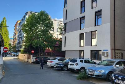 Apartament cu 2 camere decomandat în Roșu - 2