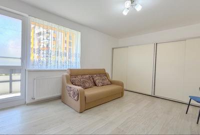 Apartament cu 2 camere decomandat în Tractorul - 3