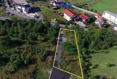 Teren Construcții intravilan de 1000 mp, în Borhanci