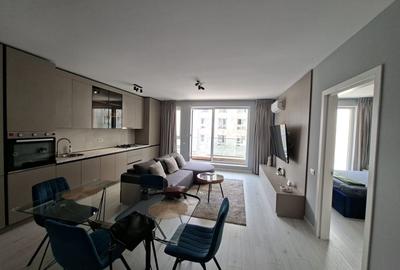 Apartament cu 2 camere semidecomandat, mobilat în Central