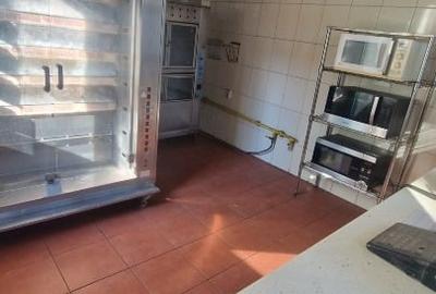 Spațiu comercial, de 120 mp, în Moșilor