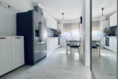 Apartament cu 2 camere decomandat în Școlilor - 4