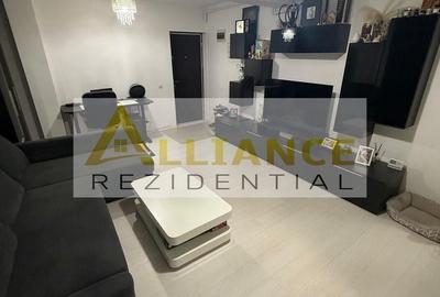 Apartament cu 2 camere semidecomandat, mobilat în Central