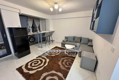 Apartament cu 2 camere semidecomandat în Aeroport
