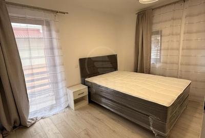 Casă cu 4 camere cu Teren 250 Mp în Central - 2
