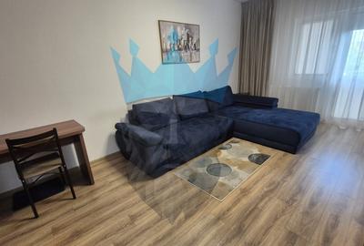 Apartament cu 2 camere decomandat, mobilat în Metalurgiei