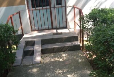 Spațiu comercial, de 50 mp, în Central - 1