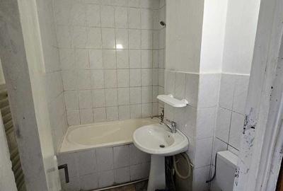 Apartament cu 2 camere decomandat în Podu Roș - 4