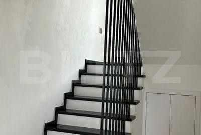 Casă cu 4 camere cu Teren 700 Mp în Central - 8