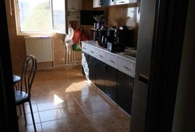 Apartament cu 3 camere în Central - 2