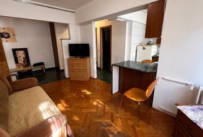 Apartament cu 2 camere decomandat, mobilat în Colentina