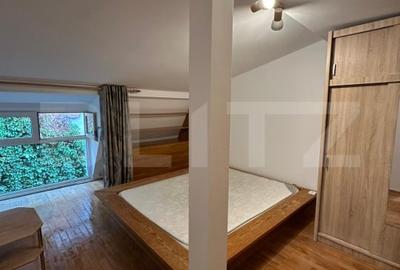 Apartament cu 2 camere semidecomandat, mobilat în Central