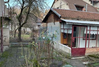 Casă cu 5 camere cu Canalizare în Muncitoresc - 2