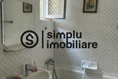 Apartament cu 3 camere decomandat în Rovine
