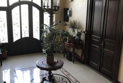 Casă individuală cu 11 camere cu Teren 470 Mp în Capitol - 4