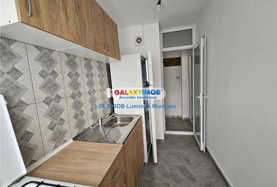 Apartament cu 2 camere semidecomandat, mobilat în Micro 6 - 14