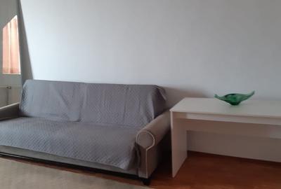 Apartament cu 3 camere decomandat în Central - 8