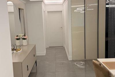 Apartament cu 3 camere decomandat în Central - 2