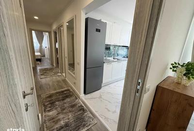 Apartament cu 3 camere decomandat în Tineretului