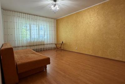 Apartament cu 2 camere decomandat în Piața Centrală - 2