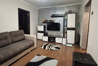 Apartament cu 2 camere semidecomandat în Exterior Vest