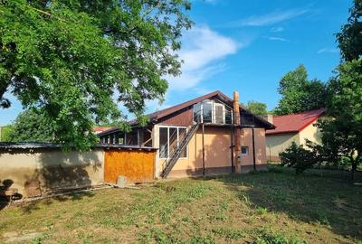 Casă cu 3 camere cu Teren 1880 Mp în Topalu - 5