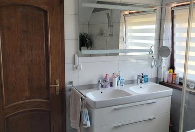 Casă cu Teren 800 Mp în Central - 2