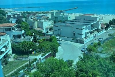 Apartament cu 3 camere decomandat în Capitol - 4