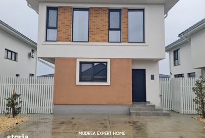 Casă cu 4 camere cu Teren 300 Mp în Tunari