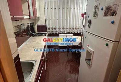 Apartament cu 4 camere decomandat în Titan