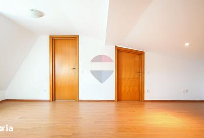 Apartament cu 3 camere în Tractorul