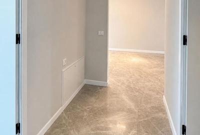 Apartament cu 3 camere decomandat, mobilat în Băneasa - 16