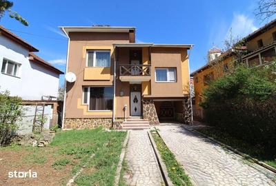 Casă cu 6 camere decomandat cu Teren 335 Mp în Central - 18
